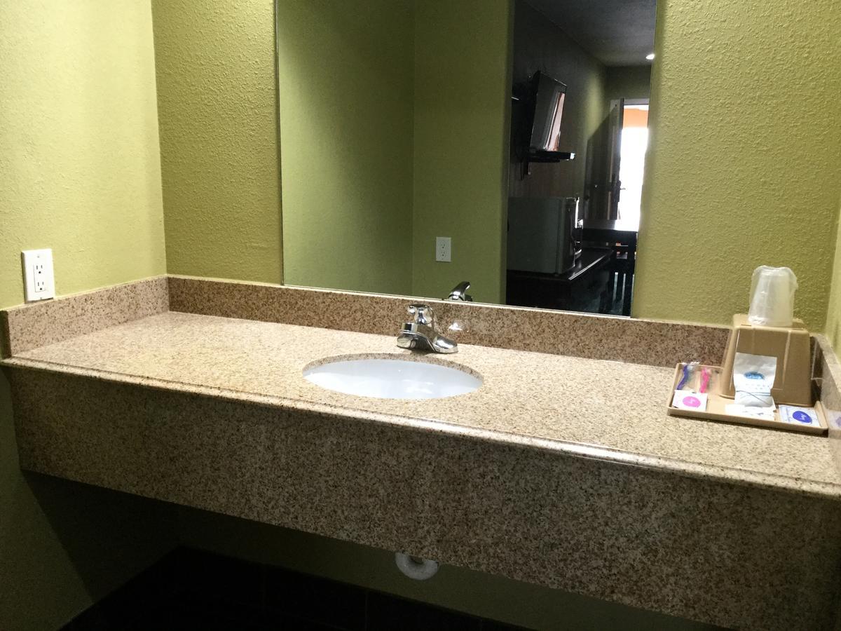 Moonlight Inn & Suites Houston Extérieur photo